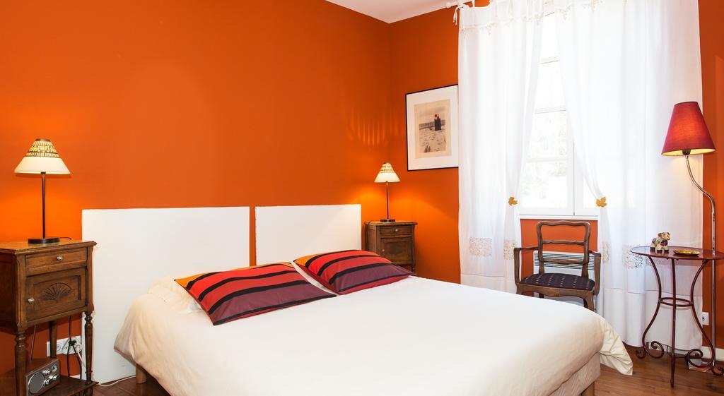 Les Petites Vosges Bed & Breakfast Bagneres-de-Bigorre Phòng bức ảnh