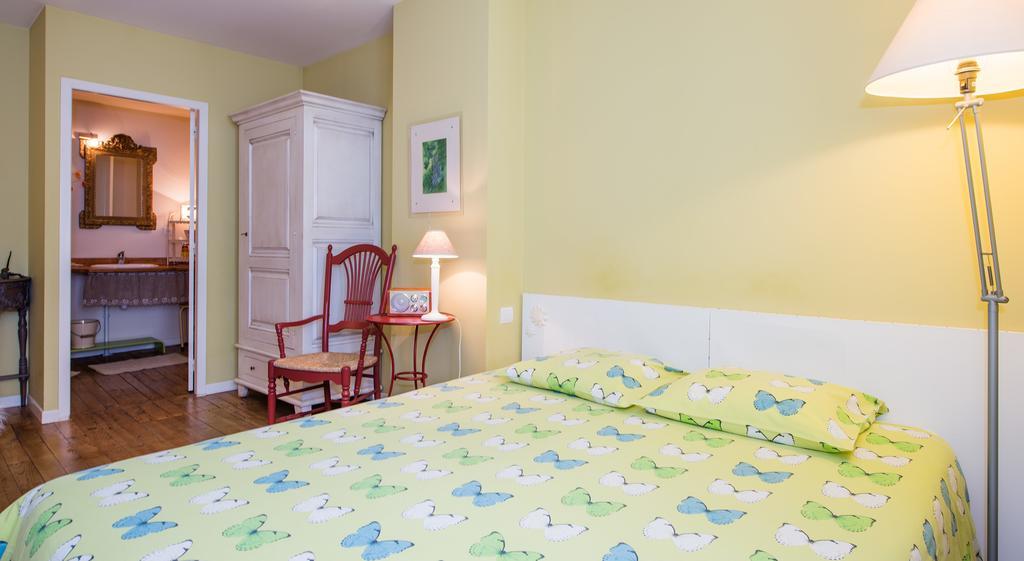 Les Petites Vosges Bed & Breakfast Bagneres-de-Bigorre Phòng bức ảnh