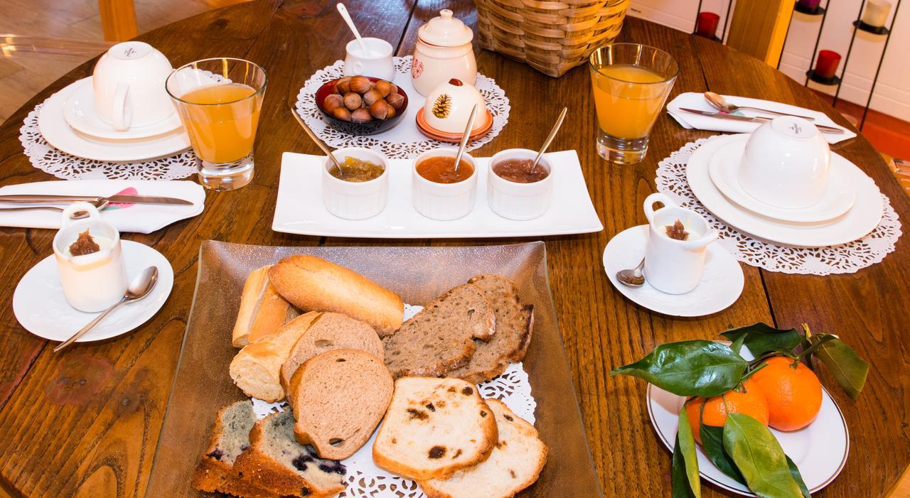Les Petites Vosges Bed & Breakfast Bagneres-de-Bigorre Ngoại thất bức ảnh